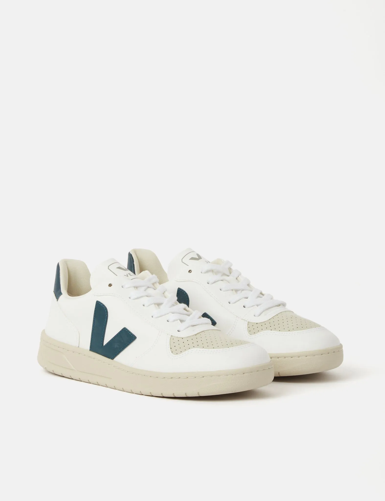 Veja V-10 CWL Trainers - White/California